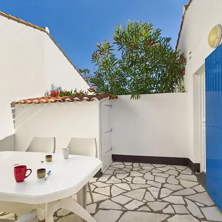 500 M De La Plage, 2 Adultes 2 Enfants