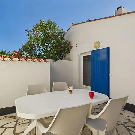 500 M De La Plage, 2 Adultes 2 Enfants