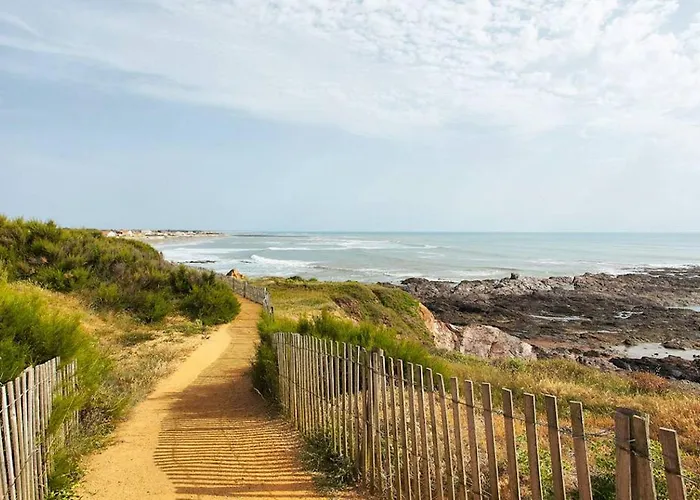 500 M De La Plage, 2 Adultes 2 Enfants