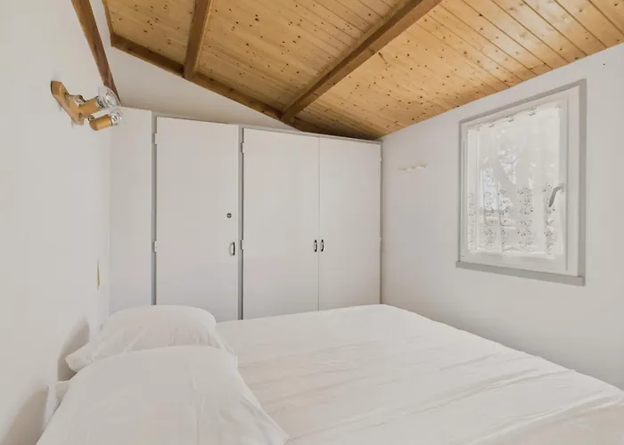 500 M De La Plage, 2 Adultes 2 Enfants *